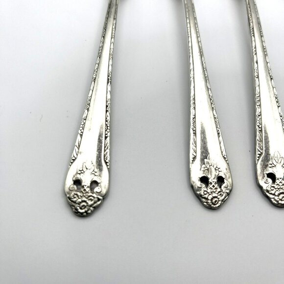 Holmes & Edwards LOVELY LADY Salad Forks Silverplate Lot of 4 IS Vintage - Picture 5 of 7